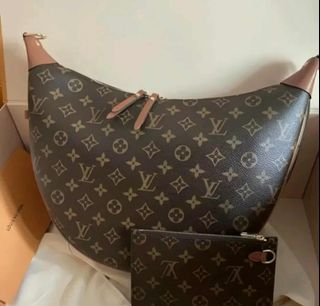 (Category: ) located in . Submitted by luxurysourcedbyjinx (Listing ID 1407401977, Image 1). Description: .