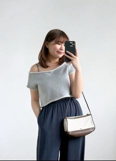 （分類：）位於 。 由 lkakiii 提交（商品編號 1407540782，圖片 1）。簡介： 。