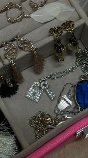 (Category: ) located in . Submitted by madmonday (Listing ID 1407458892, Image 1). Description: .