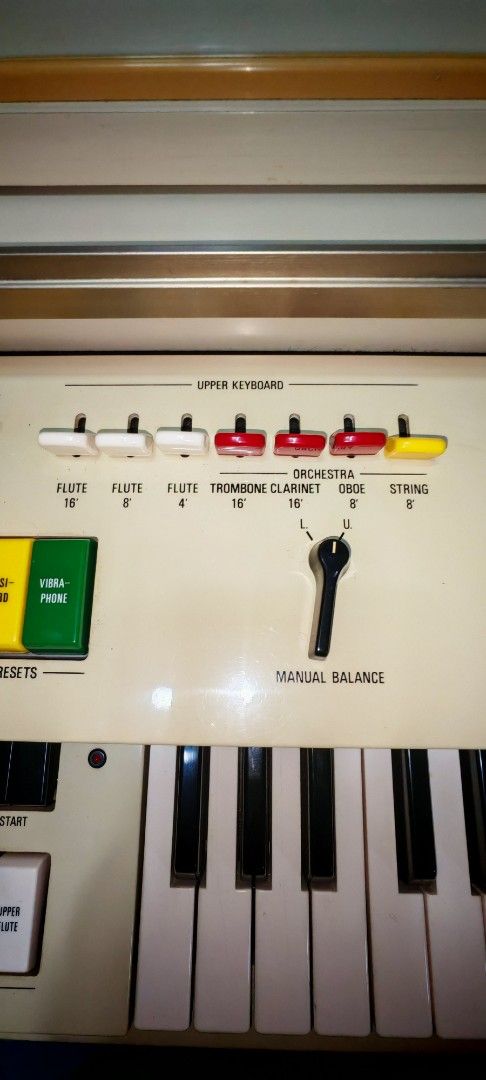 Yamaha electone organ (Category: Musical Instruments) located in Paranaque City. Submitted by yourhonorvoy (Listing ID 1407485718, Image 3). Description: Yamaha electone c-90 organ piano 23k only Rare vintage With transformer(plug n play) With dents and scratches 😍Walang issue sa keyboard(touch at tunog) 😅With minor issue only( tremolo speed fast) Kapag na sa fast Yung speed ng tremolo ay maingay, diko sure Kung ganun talaga Yun, since now Lang