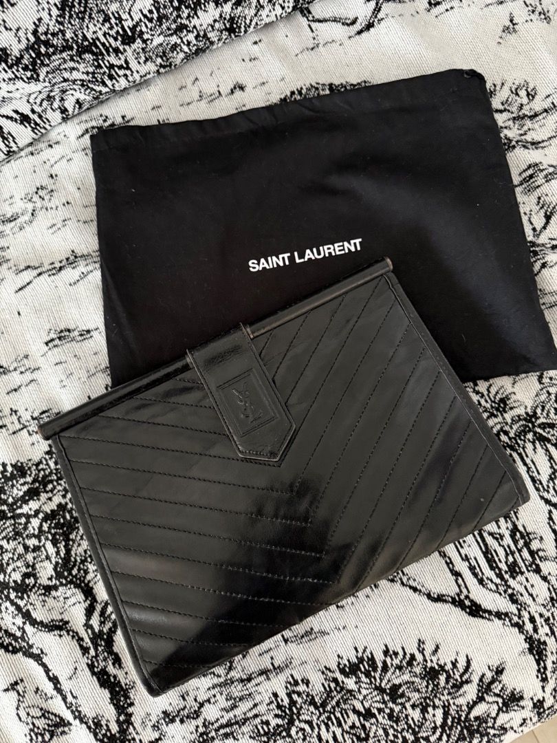 YSL Vintage Envelope Clutch Bag (Category: Luxury Bags & Wallets) located in Cavite. Submitted by clandestine1907 (Listing ID 1407459155, Image 1). Description: Vintage YSL Envelope Clut.