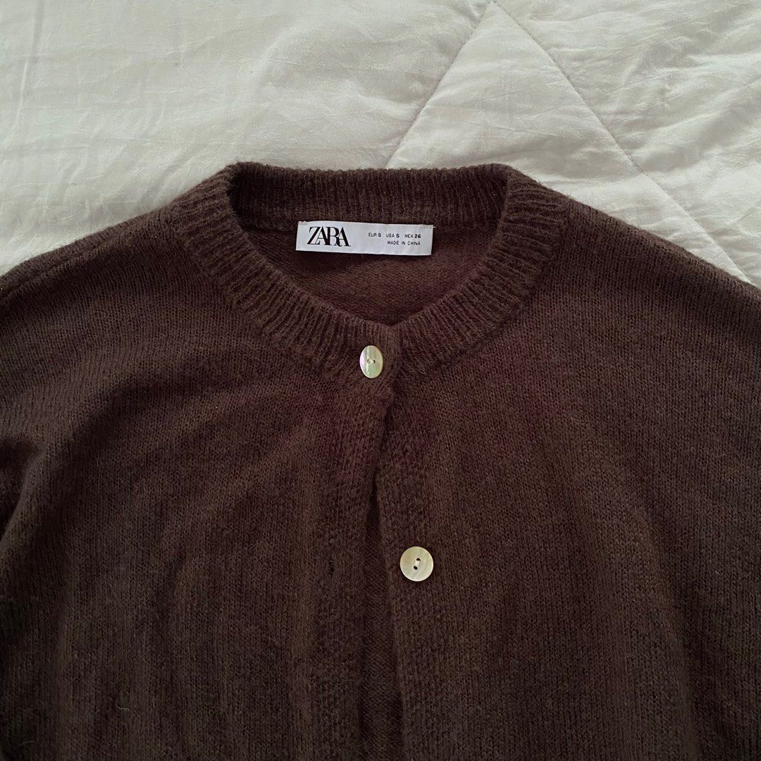 Zara Brown Cardigan (Category: Coats, Jackets and Outerwear) located in Cebu City. Submitted by jjanix (Listing ID 1407409478, Image 3). Description: length 21” width from one side is 19”.