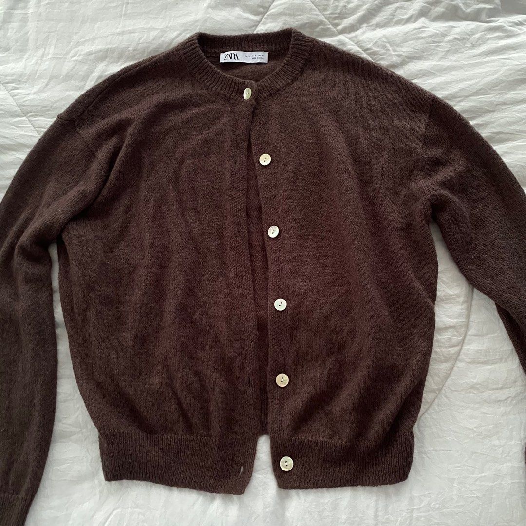 Zara Brown Cardigan (Category: Coats, Jackets and Outerwear) located in Cebu City. Submitted by jjanix (Listing ID 1407409478, Image 1). Description: length 21” width from one side is 19”.