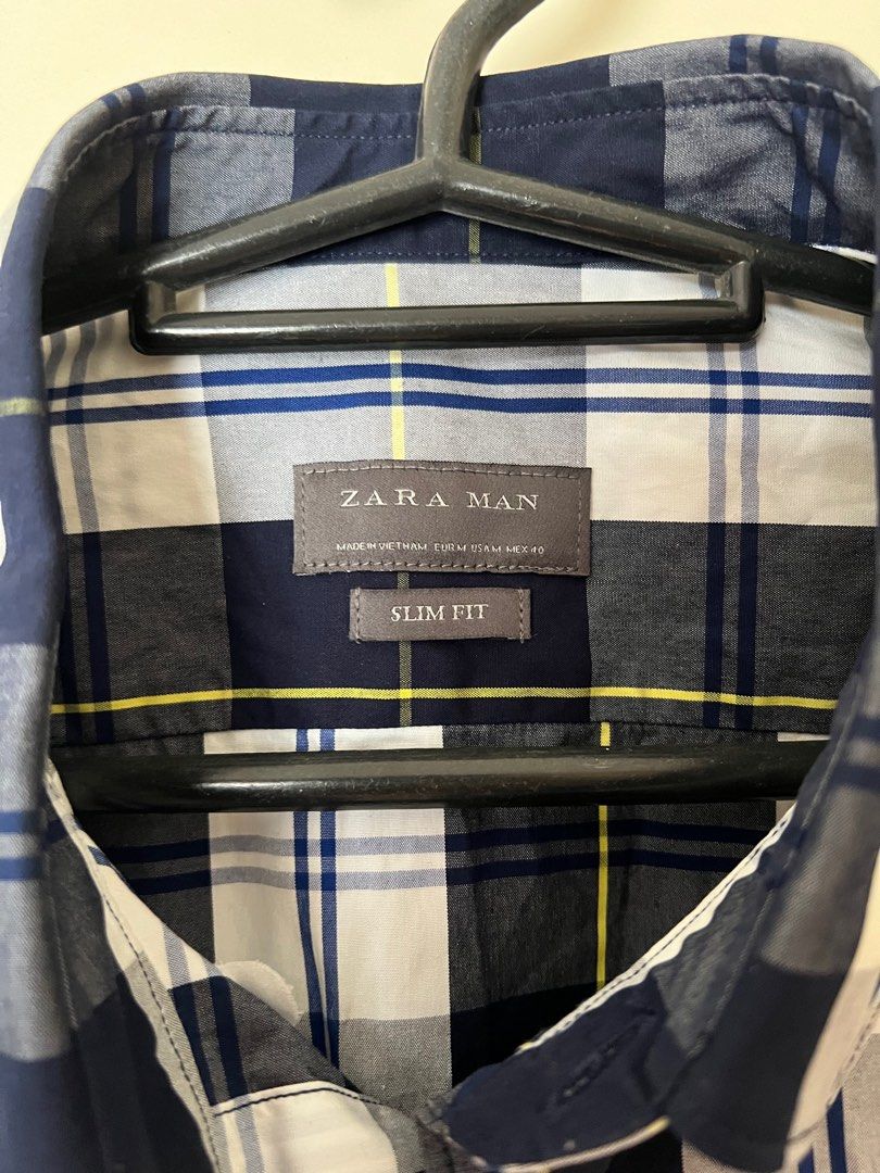 Zara Man Slim Fit Long Sleeves (Category: Tshirts & Polo Shirts ) located in Cavite. Submitted by lemzgrca (Listing ID 1407481441, Image 2). Description: Brand: Zara Condition: 10/10 (used once) Size: medium Dimes: 19x28 Issues: washable stains see the last pic *Color may vary due to lighting* Location: Dasmariñas Cavite.