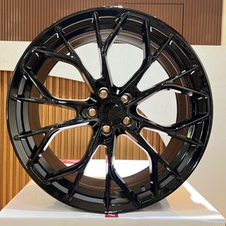 (Category: ) located in . Submitted by exoticwheels (Listing ID 1410763799, Image 1). Description: .