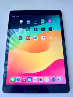 （分類：）位於 。 由 ctgadgets 提交（商品編號 1410780615，圖片 1）。簡介： 。