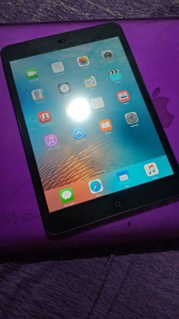 Apple iPad Mini 1 Cellular 64GB (Category: iPad) located in Quezon City. Submitted by lois_s3 (Listing ID 1410749090, Image 2). Description: Issue: IOS 9.3.6.