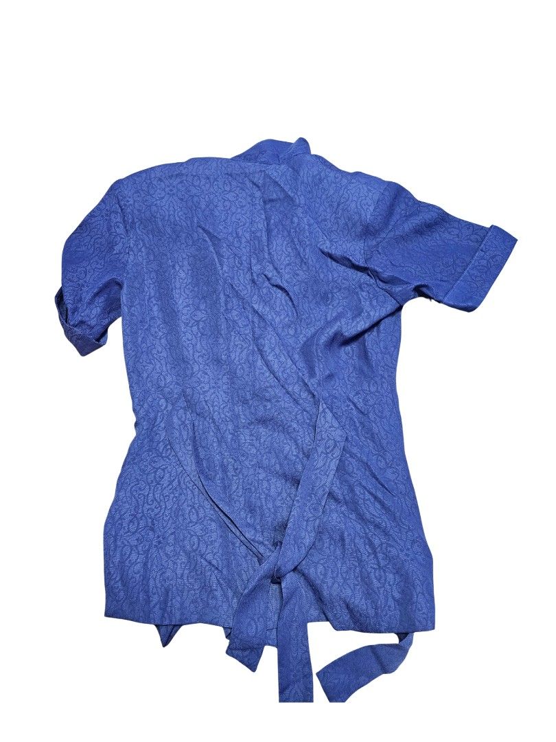 Blue Short Sleeve Blouse with Belt (Category: Blouses) located in Cavite. Submitted by _thriftfix (Listing ID 1410817228, Image 2). Description: 𝗦𝗜𝗭𝗘 📏 - LENGTH: 62cm - WIDTH: 47cm 𝗖𝗢𝗟𝗢𝗥 🟦 - Blue 𝗡𝗢 𝗜𝗦𝗦𝗨𝗘 ✅️ - The product has never been worn and is well-fitted. 𝗟𝗢𝗖𝗔𝗧𝗜𝗢𝗡📍 - Cavite 𝗗𝗘𝗟𝗜𝗩𝗘𝗥𝗬 🚚 - Items can be delivered through Lalamove/Joyride/Grab—however, the buyer shoulders the payment.🛻 - Items will be packed 