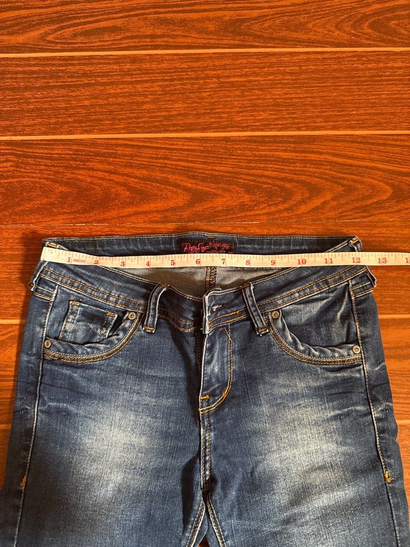 BNY Pedal Shorts size 25 (Category: Babies & Kids Fashion) located in Candaba. Submitted by decklattering (Listing ID 1410733576, Image 2). Description: .