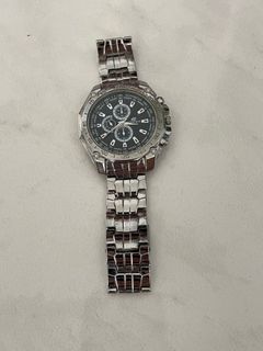 (Category: ) located in . Submitted by fifpreloved- (Listing ID 1410811764, Image 1). Description: .