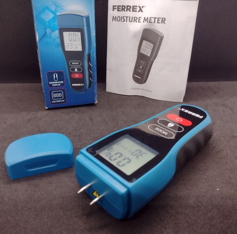 Ferrex Moisture Meter (Category: Construction Tools & Equipment) located in Quezon City. Submitted by mondy_mond (Listing ID 1410777364, Image 3). Description: Reason For Selling (RFS): De-cluttering This Ferrex Moisture Meter... *Detects & measures moisture level inside construction materials & surfaces (i.e. wood, walls, bricks, cement, plaster, soil, etc.) *For building inspectors, woodworkers, contractors, farmers, etc. *Also shows temperatur