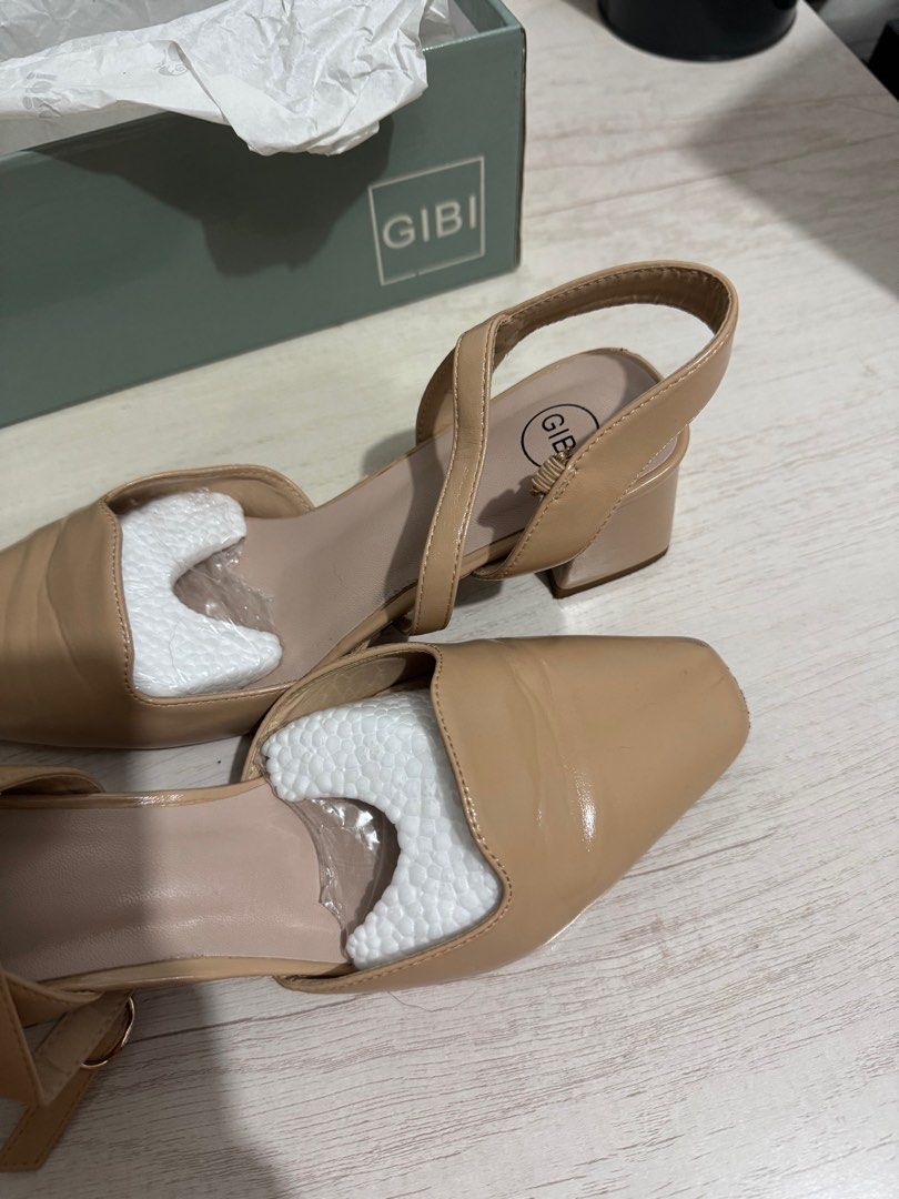 Gibi Apricot/Beige Heels (Category: Heels) located in Mandaluyong City. Submitted by minasitems (Listing ID 1410891716, Image 3). Description: Has a few scratches but still looks super good when worn! Also comfortable for long walks :) would keep but i lack space for more shoes atm :) 📌 MOP: GCash 📌 MOD: Lalamove/Grab, J&T, GGX, LBC 📌 Location: Mandaluyong/Ortigas.