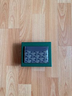 (Category: ) located in . Submitted by declutterwithmeee02 (Listing ID 1410736316, Image 1). Description: .