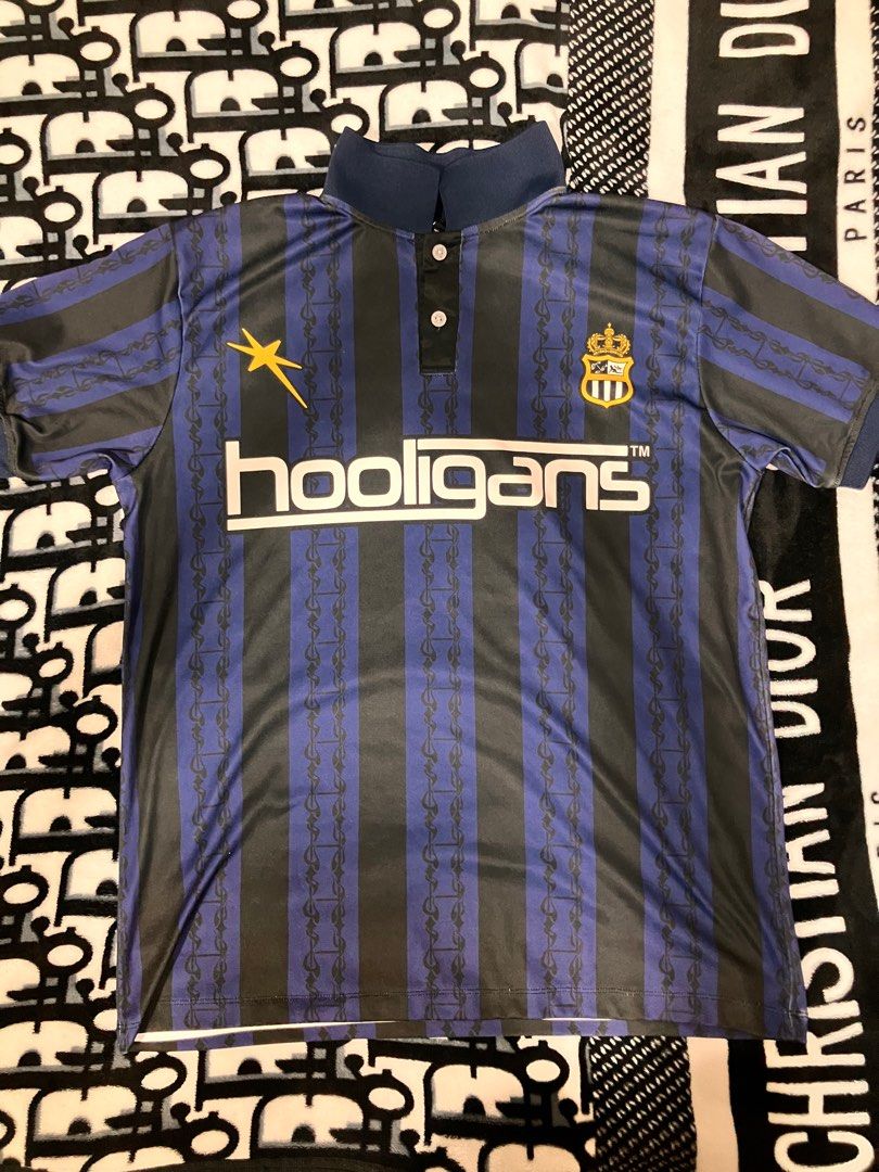 Hooligans Jersey (Category: Tshirts & Polo Shirts ) located in Las Pinas. Submitted by ashersantos (Listing ID 1410807625, Image 1). Description: Size Large Condition 9/10.