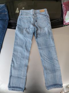 (Category: ) located in . Submitted by m4dm4n (Listing ID 1410751755, Image 1). Description: .