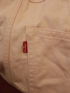 (Category: ) located in . Submitted by beeleng1292663 (Listing ID 1410824206, Image 1). Description: .