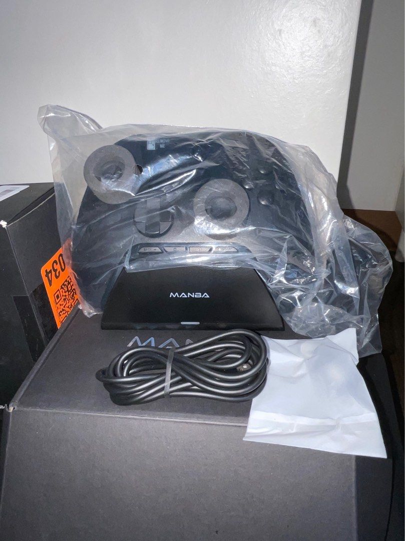 Manba One Ver 2 Wireless PC Controller - Gaming Controller (Black) (Category: Controllers) located in Manila. Submitted by 2025.gadgetspot (Listing ID 1410782873, Image 2). Description: original price: 3800 selling for 2,800 - unsealed - bnew - no issue - FIXED PRICE can ship/ can do meetups - loc: QC NOVA pm if interested!.