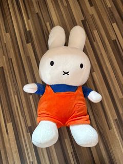 (Category: ) located in . Submitted by lazyoink (Listing ID 1410781381, Image 1). Description: .