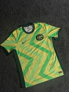 (Category: ) located in . Submitted by matchdaythrift (Listing ID 1410819351, Image 1). Description: .