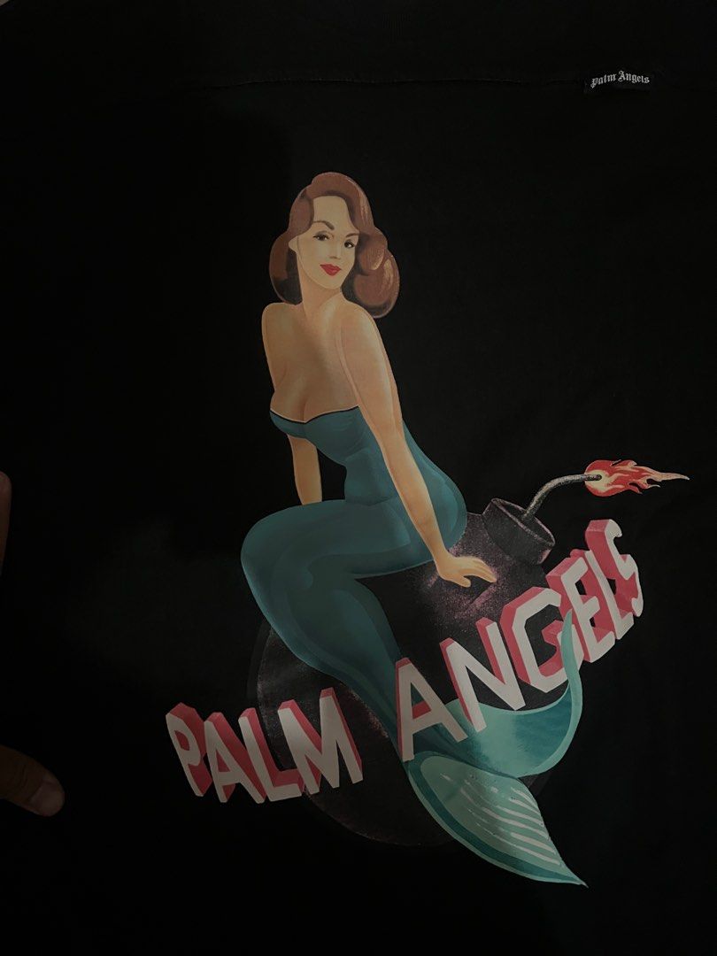 Palm angels shirt (Category: Tshirts & Polo Shirts ) located in Cainta. Submitted by deeppockets696969 (Listing ID 1410897847, Image 2). Description: Palm angels Used Minimal crack print Width 22 Length 28.