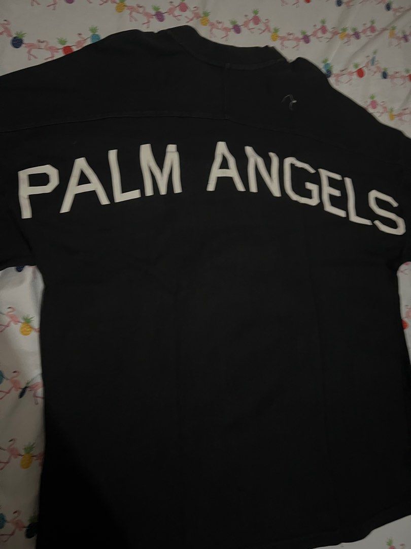 Palm angels shirt (Category: Tshirts & Polo Shirts ) located in Cainta. Submitted by deeppockets696969 (Listing ID 1410897847, Image 3). Description: Palm angels Used Minimal crack print Width 22 Length 28.