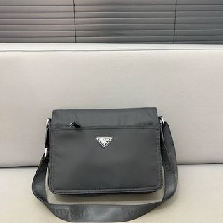 （分類：）位於 。 由 lardnouthk 提交（商品編號 1410732148，圖片 1）。簡介： 。