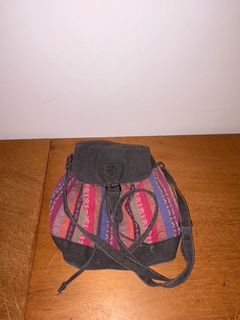 (Category: ) located in . Submitted by fazyaya (Listing ID 1410747355, Image 1). Description: .