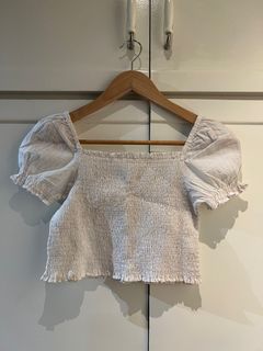 (Category: ) located in . Submitted by Goldenthriftph (Listing ID 1410889762, Image 1). Description: .