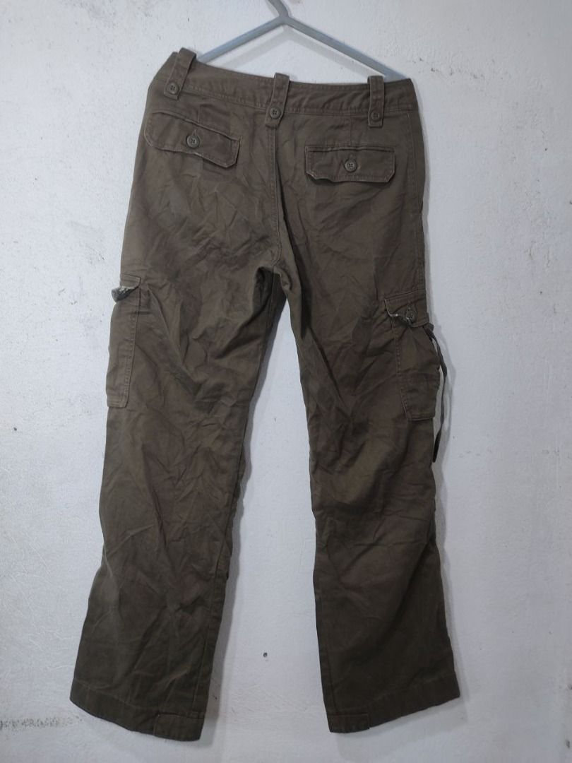 Sunny Cloud Archrival Army green cargo pants with adjustable Hem (Category: Jeans) located in Pagsanjan. Submitted by ovothrift (Listing ID 1410729876, Image 3). Description: Length - 39 Waist - 27 Hem - 10 Thigh - 12 Excellent Condition AUTHENTIC FROM JAPAN THRIFT STORE no issue Feel free to message me if you have questions or want more photos tags_____________ thrifted, ukay, preloved, comme des garcons, cdg, JEVOUES ENPRIE, sacai, yohji yamamo