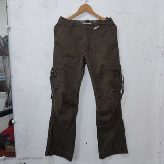 (Category: ) located in . Submitted by ovothrift (Listing ID 1410729876, Image 1). Description: .