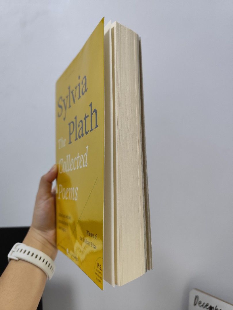 Sylvia Plath: The Collected Poems (Category: Storybooks) located in Batangas. Submitted by julthings (Listing ID 1410740915, Image 2). Description: Authentic. Never been read or used. No highlights and pencil marks. Bought from Fullybooked. • Intact spine. No foxing. • Has removable plastic cover and plastic jacket so no moisture when shelved. • Very minimal, almost unnoticeable tear on the bottom part of the cover. 📍Shipping will be shouldered 