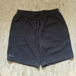 (Category: ) located in . Submitted by waffles.clothes (Listing ID 1410789186, Image 1). Description: .
