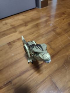 (Category: ) located in . Submitted by decluttermania084 (Listing ID 1410787879, Image 1). Description: .
