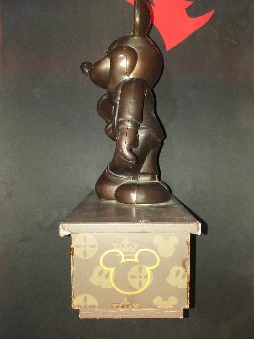 Vintage Mickey Mouse Drawer (Category: Vintage Collectibles) located in Baguio. Submitted by eskimoprime (Listing ID 1410841845, Image 2). Description: Notes: - Mickey Mouse figure itself is plastic - Movable Arm - Wood has some wear but interior is as good as new as seen in pics - Feel free to pm for more pics.