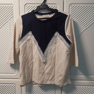 (Category: ) located in . Submitted by cesliah23 (Listing ID 1410897622, Image 1). Description: .