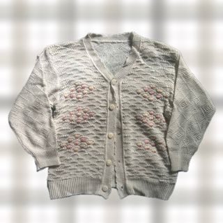 (Category: ) located in . Submitted by cutegoods (Listing ID 1410807047, Image 1). Description: .
