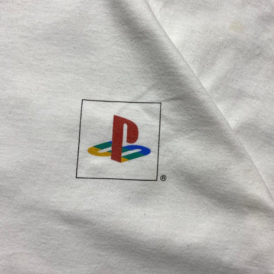 Vintage Y2K Play Station 1 tee (Category: Tshirts & Polo Shirts ) located in Santa Cruz. Submitted by jaysosmoove (Listing ID 1410750736, Image 3). Description: Vintage Y2K Play Station 1 tee width 26 length 31 need wash got stain very good condition location • Santa Cruz, Laguna📍.