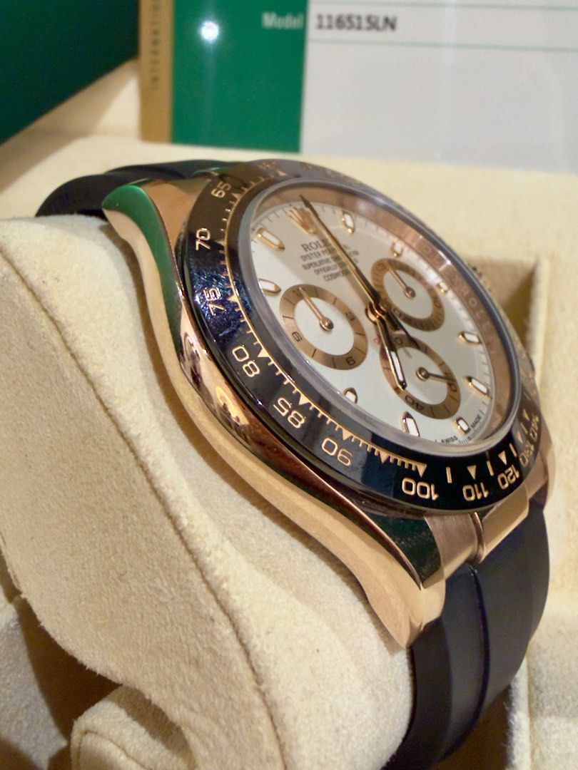2018 Rolex Daytona Ivory (Category: Luxury Watches) located in Del Monte. Submitted by richard.o.yu (Listing ID 1411023990, Image 3). Description: For sale / trade: 2018 Rolex Daytona Oysterflex Ivory dial. P2,349,000 negotiable. 📌 40mm. Rose Gold case & clasp. Ivory dial. Oysterflex bracelet. 📌 Reference # 116515LN. Discontinued model. 📌 Complete set except for outer box. 2018 purchased local ad. 📌 9.7/10 rating. Good as new. Actual photos p