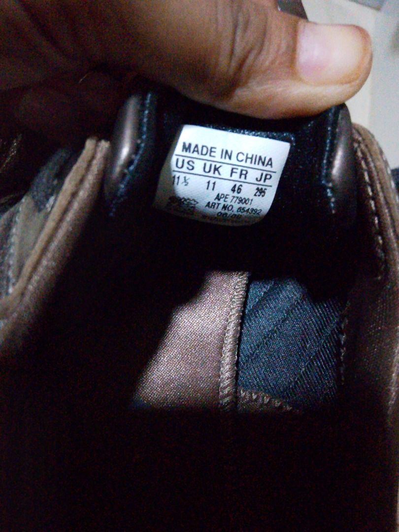 Adidas black silver gold color (Category: Sneakers) located in Ilagan. Submitted by jackiedgoddess (Listing ID 1411003994, Image 2). Description: Preloved Adidas sneakers for men with minor scratches, no toe drag and very light heel drag.