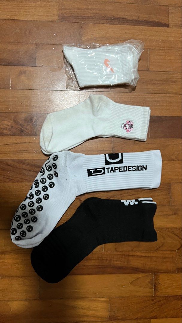 assorted socks (Category: Socks) located in Singapore. Submitted by exzl1e (Listing ID 1411022427, Image 1). Description: Diff socks has diff pricing, dm to know ! .
