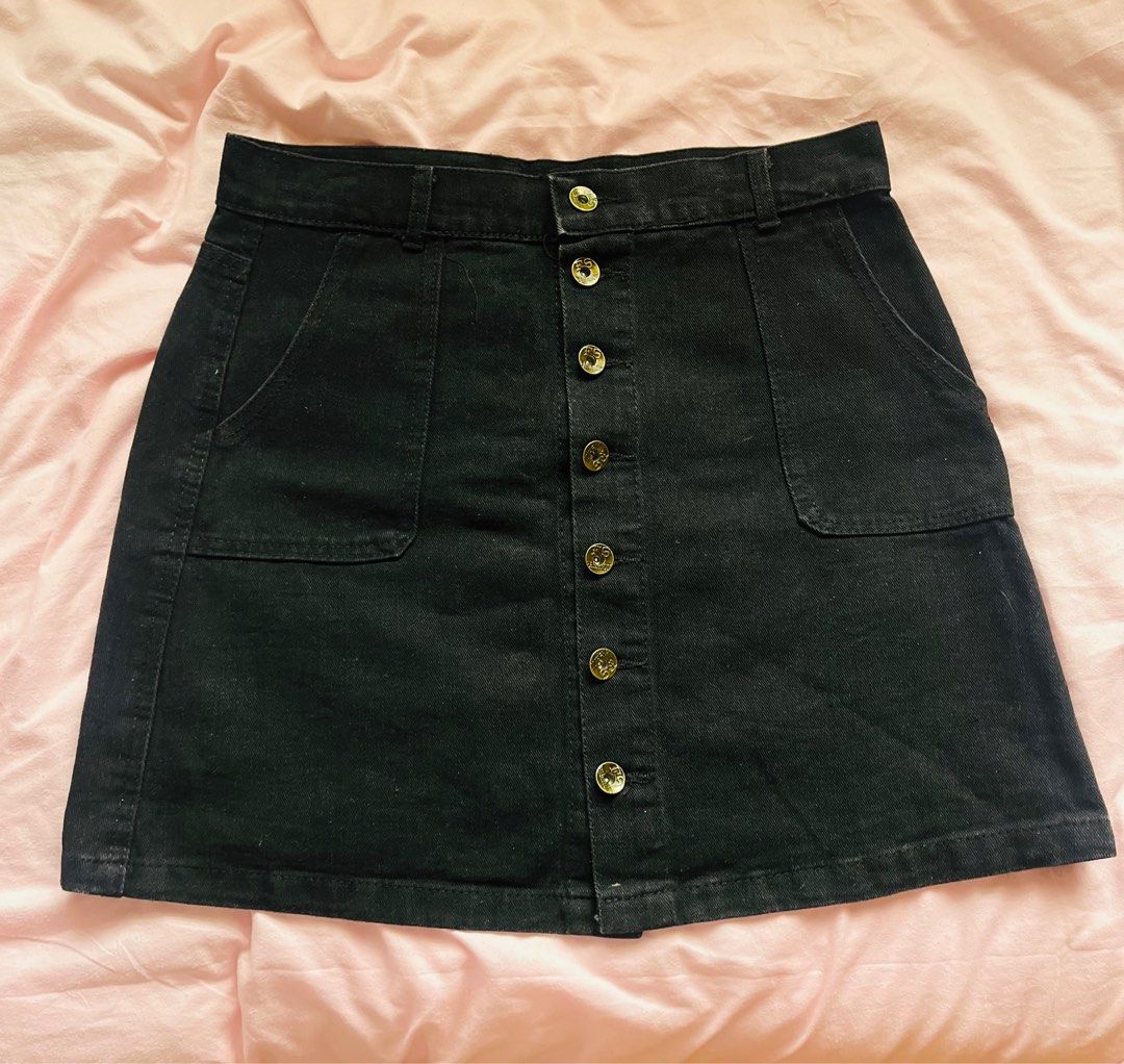 Black Denim Skirt (Category: Skirts) located in Rizal. Submitted by bubbles_1313 (Listing ID 1411042332, Image 1). Description: rfs: DECLUTTERING!! can fit s-m.