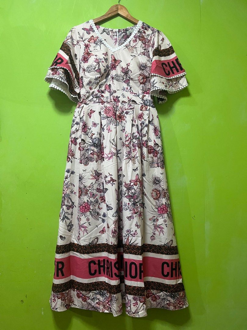 Butterfly padded maxi dress (Category: Dresses) located in Carmona. Submitted by boldbear.e4b354 (Listing ID 1411037597, Image 1). Description: Butterfly sleeve padded maxi dress Brand new length: 51 inches Zipper back Garterized waist w/ 2 side pockets Can fit up to large 👉430 📍location: Carmona, Cavite 📌Shipping: j&t/ lalamove 📌payment first basis+ sf 📌no cod/no reservation 📌pay now ship tomorrow .