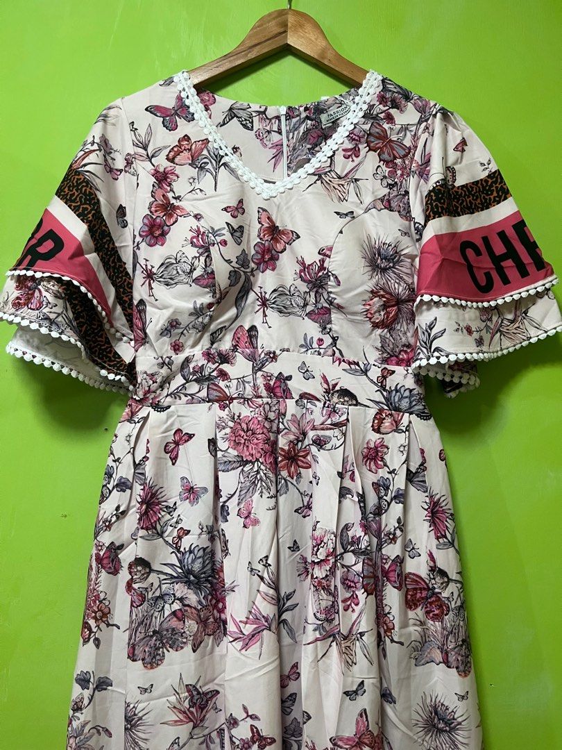 Butterfly padded maxi dress (Category: Dresses) located in Carmona. Submitted by boldbear.e4b354 (Listing ID 1411037597, Image 2). Description: Butterfly sleeve padded maxi dress Brand new length: 51 inches Zipper back Garterized waist w/ 2 side pockets Can fit up to large 👉430 📍location: Carmona, Cavite 📌Shipping: j&t/ lalamove 📌payment first basis+ sf 📌no cod/no reservation 📌pay now ship tomorrow .
