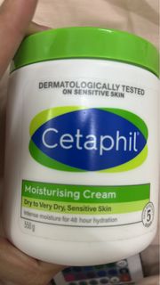 (Category: ) located in . Submitted by yellll (Listing ID 1411021928, Image 1). Description: .