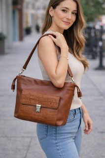 (Category: ) located in . Submitted by joli_shopper (Listing ID 1411021072, Image 1). Description: .