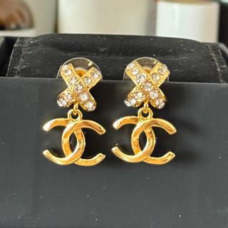 (Category: ) located in . Submitted by ilikechweekweh (Listing ID 1410907815, Image 1). Description: .