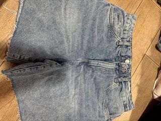 (Category: ) located in . Submitted by jenevievee (Listing ID 1410990015, Image 1). Description: .