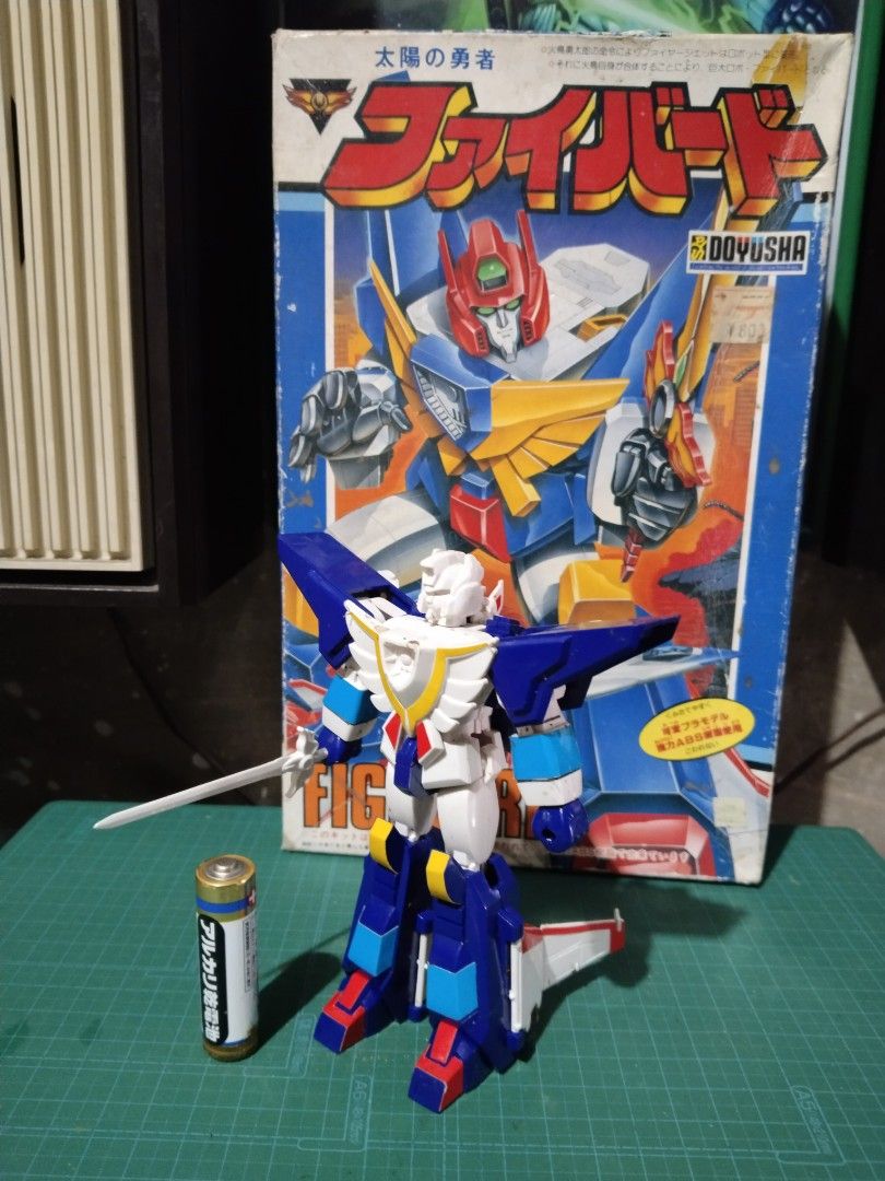 Doyusha Brave Fighter Firebird Figure (Category: Figurines & Statues) located in Manila. Submitted by megazordbuilderhunter (Listing ID 1410909706, Image 1). Description: - Doyusha Brave Fighter Firebird figure - Includes original box and accessories - Comes with a sword - Transforms into a jet - Box shows some wear.