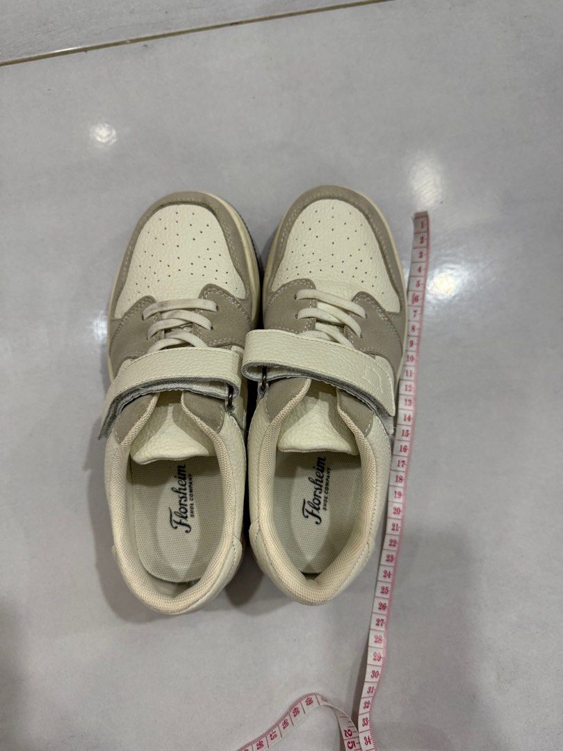 Florsheim shoes (Category: Babies & Kids Fashion) located in Las Pinas. Submitted by green_unit (Listing ID 1410954350, Image 2). Description: .