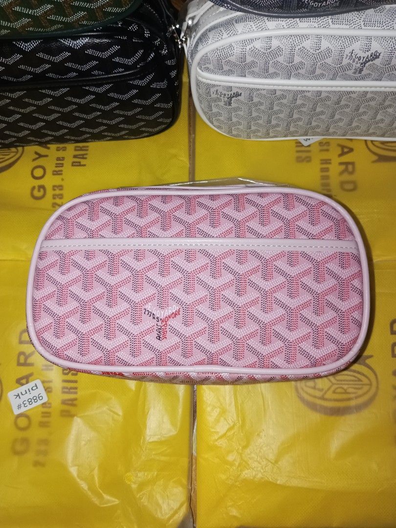 GOYARD CAP-VERT PM BAG (Category: Sling Bags) located in Manila. Submitted by got_em_ware (Listing ID 1411026079, Image 3). Description: ✨GOYARD CAP-VERT PM BAG The Cap-Vert bag is the ideal urban companion for organising essentials while keeping them close at hand. Compact and practical, it adapts to daily use thanks to its zipped closing system securing the content of the bag and to its fixed and adjustable shoulder strap. Available colors: Blu